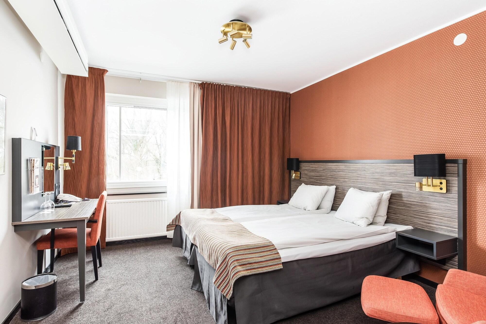 Hotel Clarion Collection Slottsparken 4*