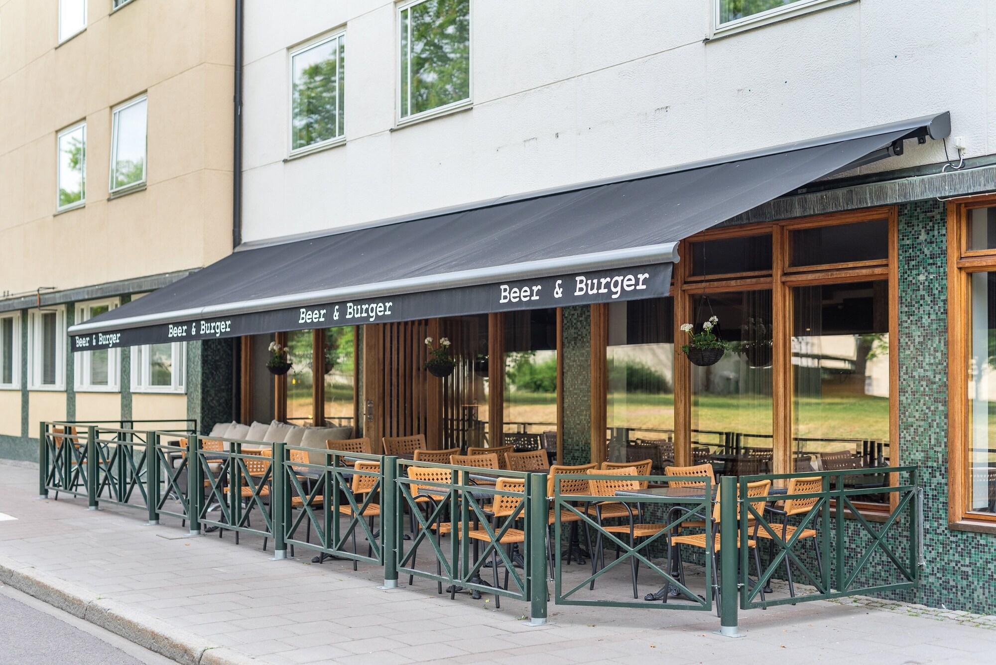 Hotel Clarion Collection Slottsparken 4*